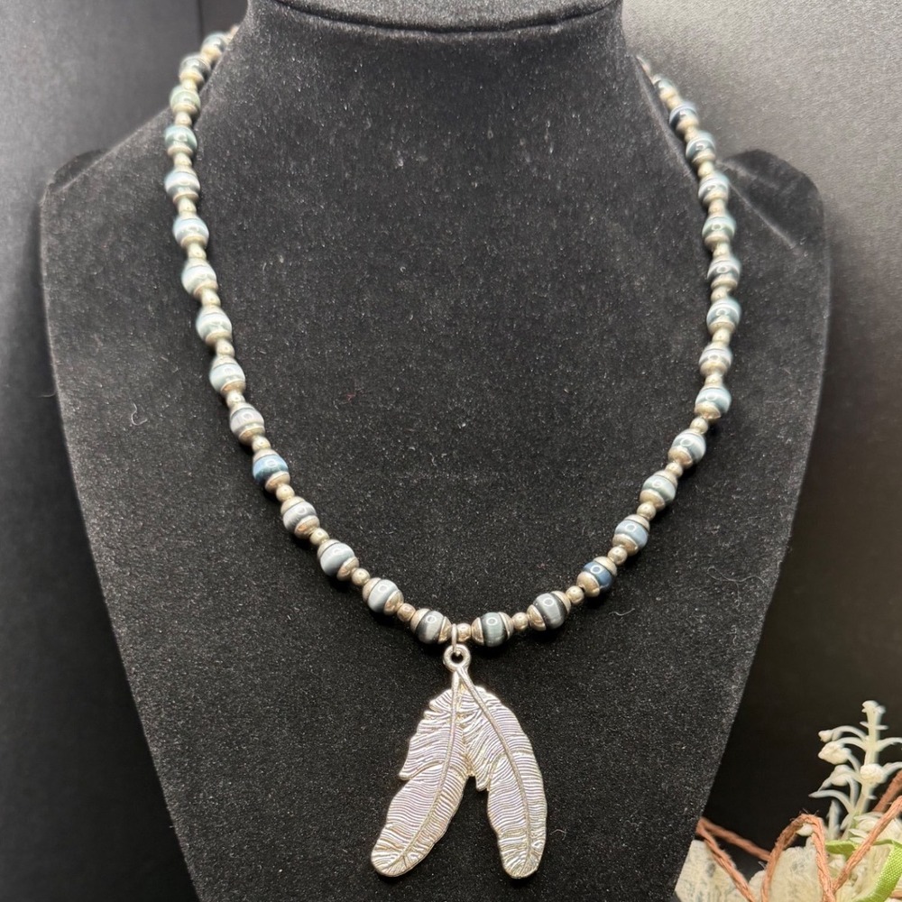 15" Handcrafted Artisan Feather Pendant Beaded Necklace Boho Southwestern Nature
